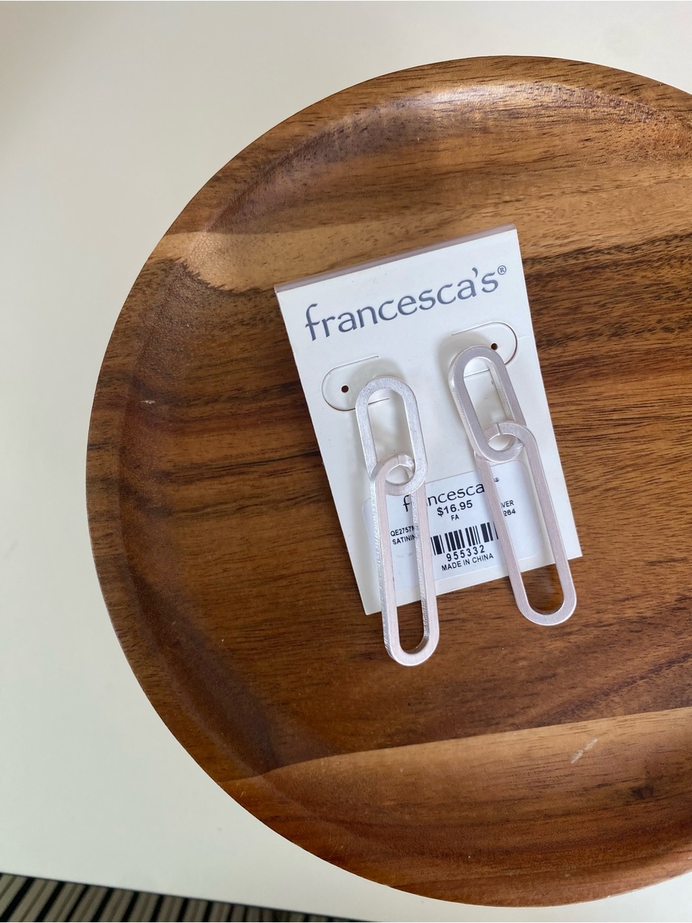 Francesca’s Matte Silver Link Drop Earrings